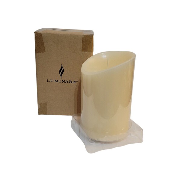 New Luminara Flameless Candle Vanilla Scented! - Picture 2 of 4
